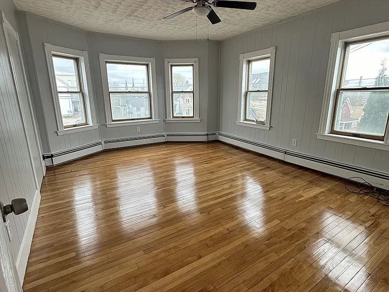 91 Foss St #2 — Photo 2