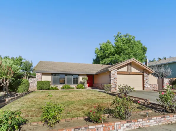 9924 Meadow Oak Cir, Elk Grove, CA 95624
