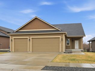 8404 N Summerhill Ln, Spokane, WA 99208