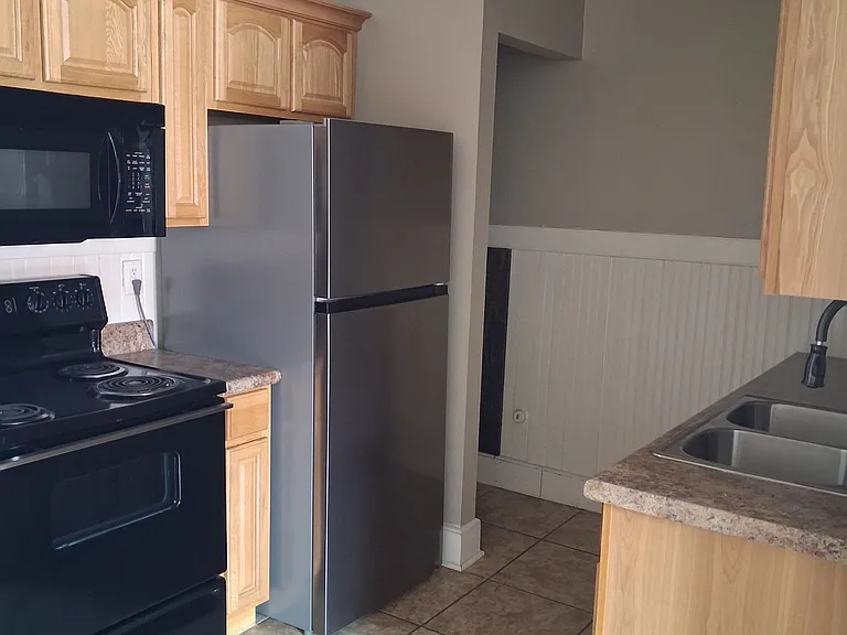 105 Ocoee St #4 — Photo 2