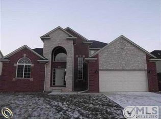 50588 Pinnacle Woods Ln, Macomb, MI