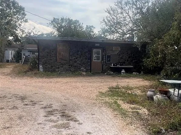3010 17th St, Sarasota, FL 34234