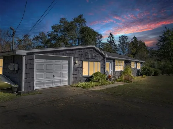 9 Ford St, Windsor, NY 13865