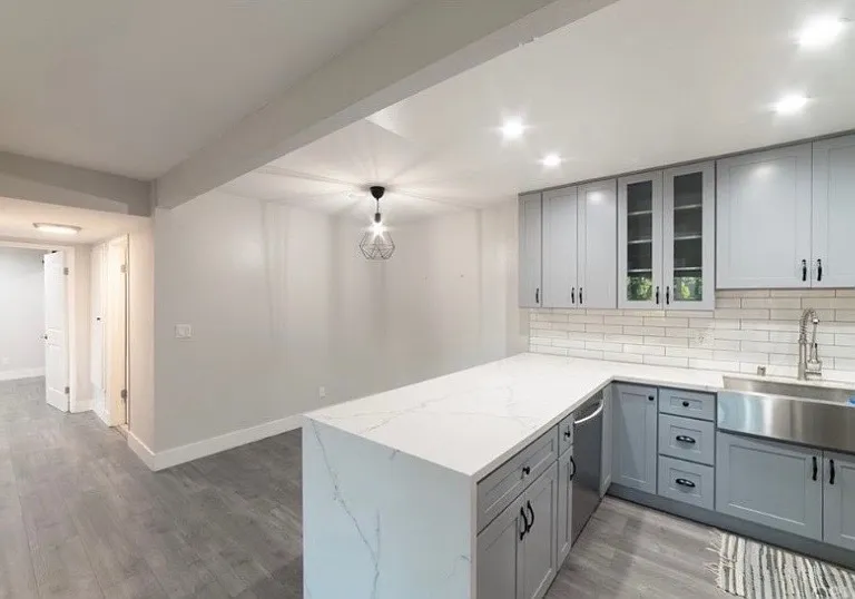 1001 W Macarthur Blvd #72 — Photo 13