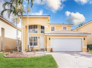7635 NW 19th Ct, Pembroke Pines, FL 33024