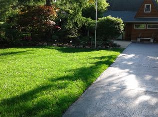 5858 Woodward Ave, Downers grove, IL 60516