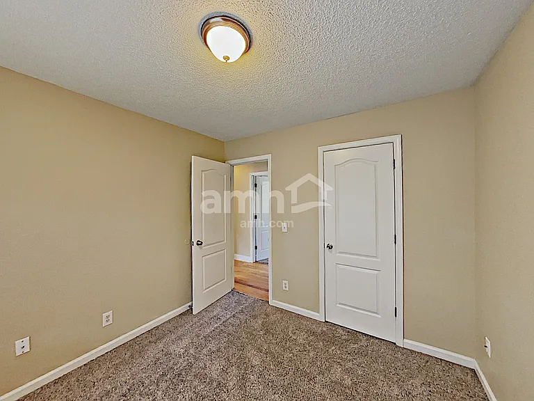 387 Moreland Cir — Photo 12