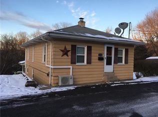 1118 N Bluff Dr, New kensington, PA
