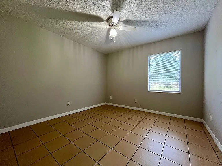 7635 Green Rd — Photo 13