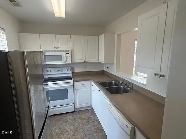 217 Payton Dr — Photo 7