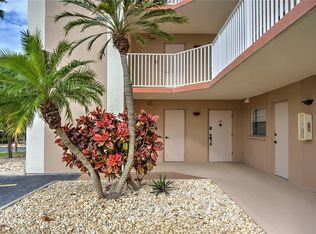 1847 Shore Dr S APT 101, South Pasadena, FL 33707