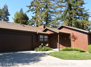 514 N Chinowth Rd, Visalia, CA 93291