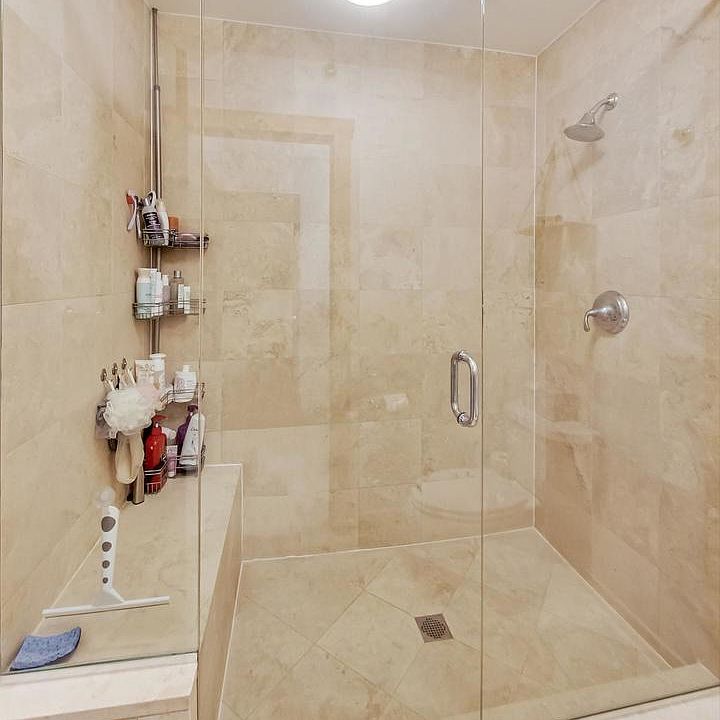 1st image of 3133 N Lakewood Ave APT 2d
