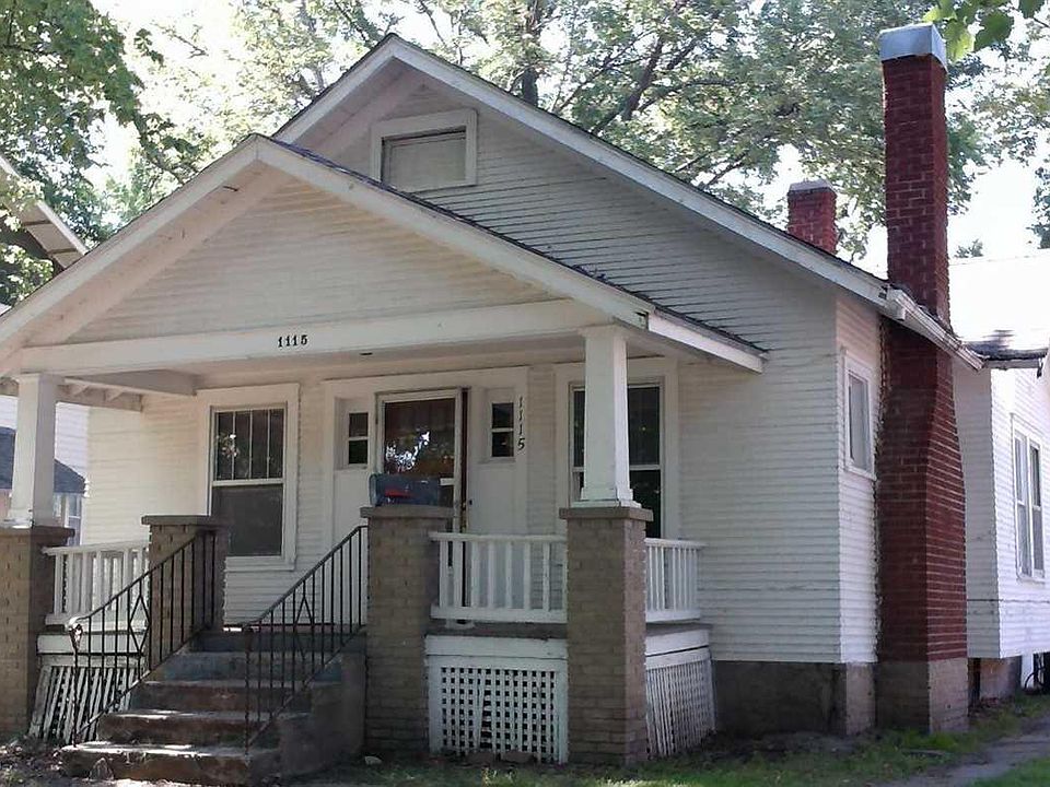 2nd image of 1115 Kearney St