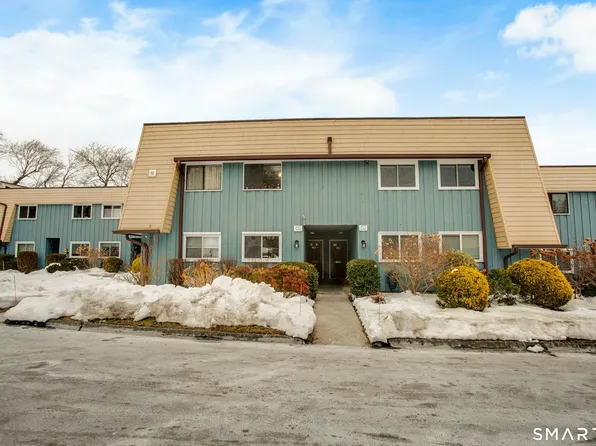 1452 Melville Avenue #1452, Fairfield, CT 06825