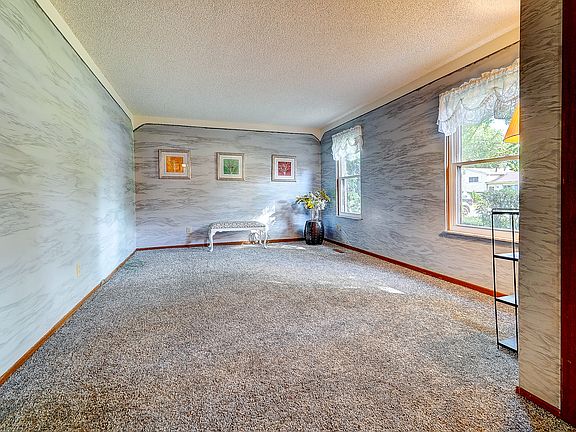 5th image of 3450 Brinkton Dr