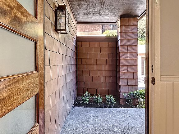 Front exterior foyer area