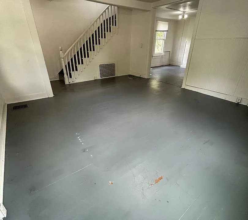 310 9th St S