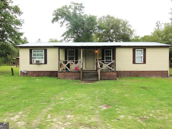 1281 Old Kenfield Rd, Twin City, GA 30471