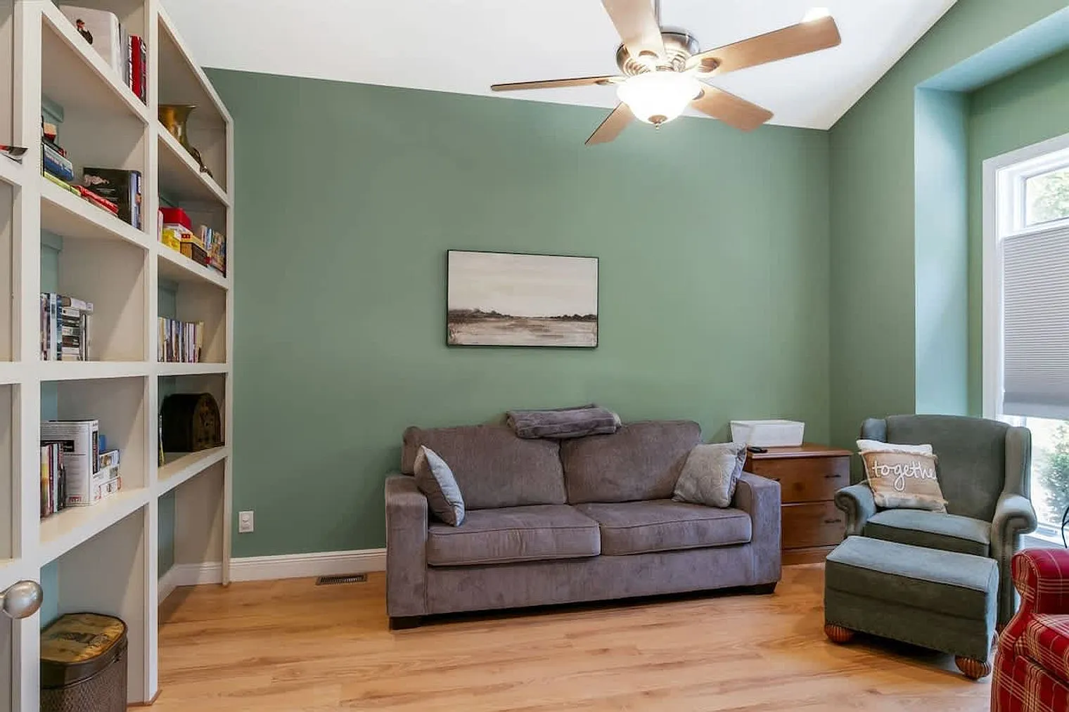 5 bed, 3.0 bath, 3509 sqft, $12,637 — Photo 3