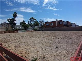 1st image of 102 Felicia Dr