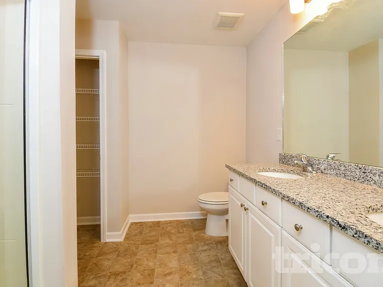152 Chapelcrest Ln — Photo 9