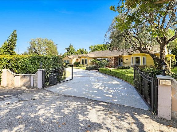 2nd image of 3066 E California Blvd