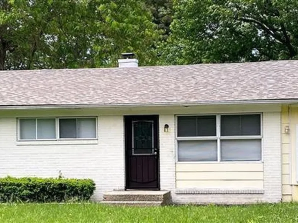 2832 Kristen Dr E, Indianapolis, IN 46218