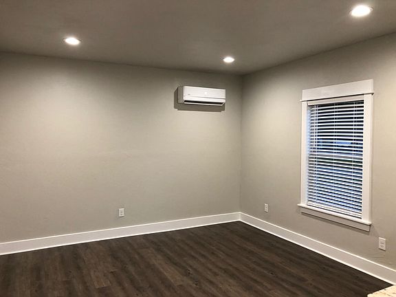 Kitchen view of Living Room