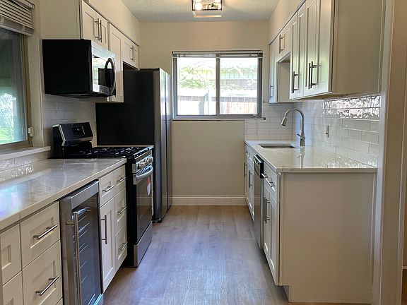2nd image of 1608 Janice Dr