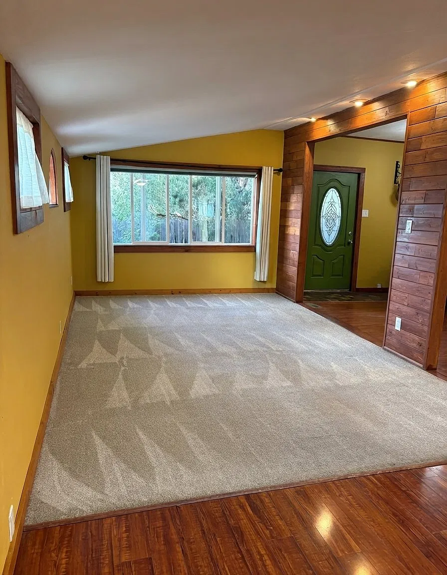 Unique Ranch Style Home Close to I-25 with Large Outdoor Spaces — Photo 4