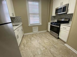 10822 72nd Ave APT 4B, Forest Hills, NY 11375
