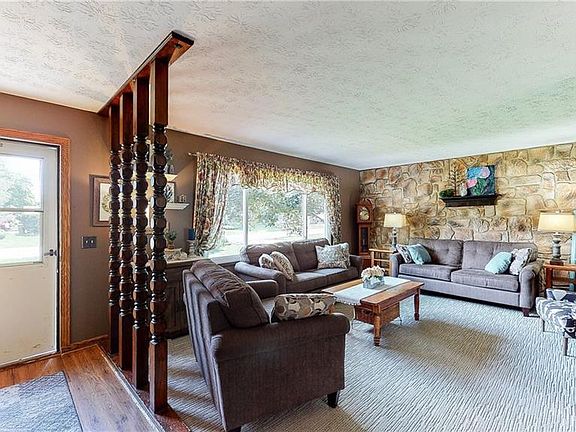 3rd image of 13629 Sunflower Ave NW