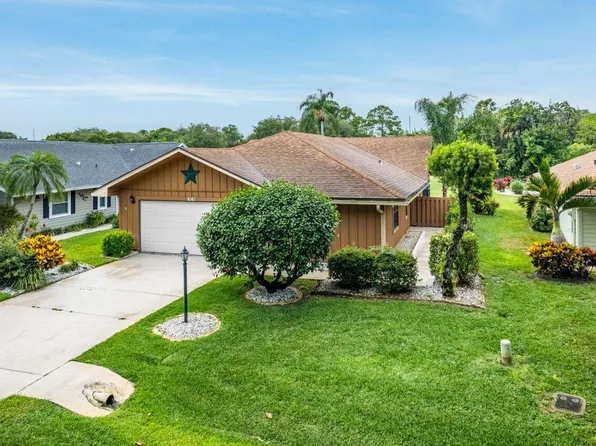 8161 SE Eaglewood Way, Hobe Sound, FL 33455