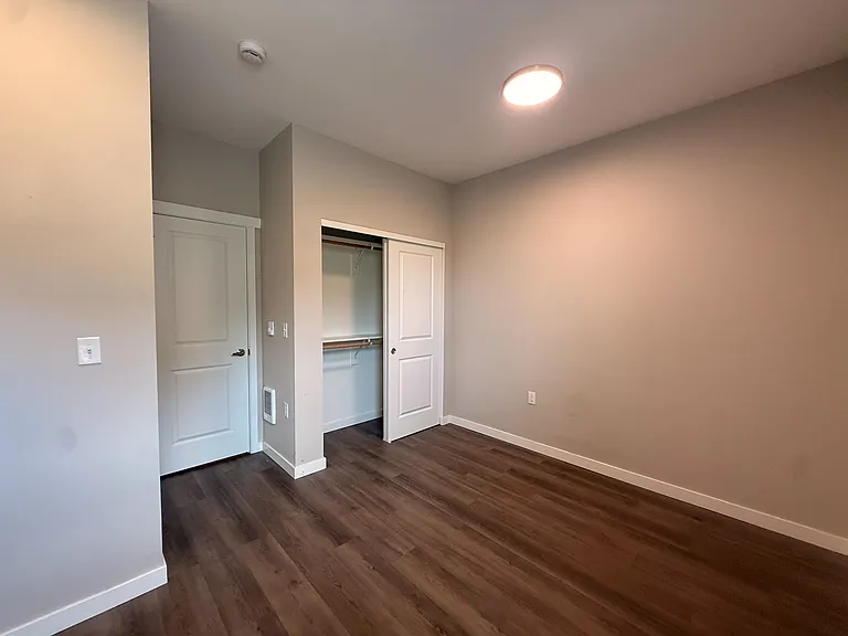 3781 Saw Ln S — Photo 9
