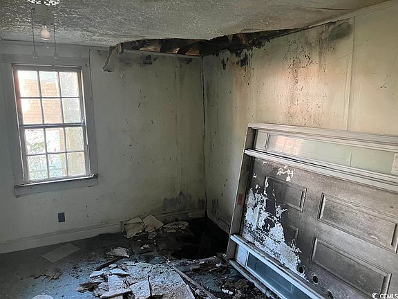 3rd image of 119 Coker Ln.