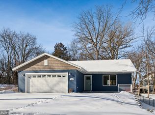 616 3rd St SW, Cannon Falls, MN 55009