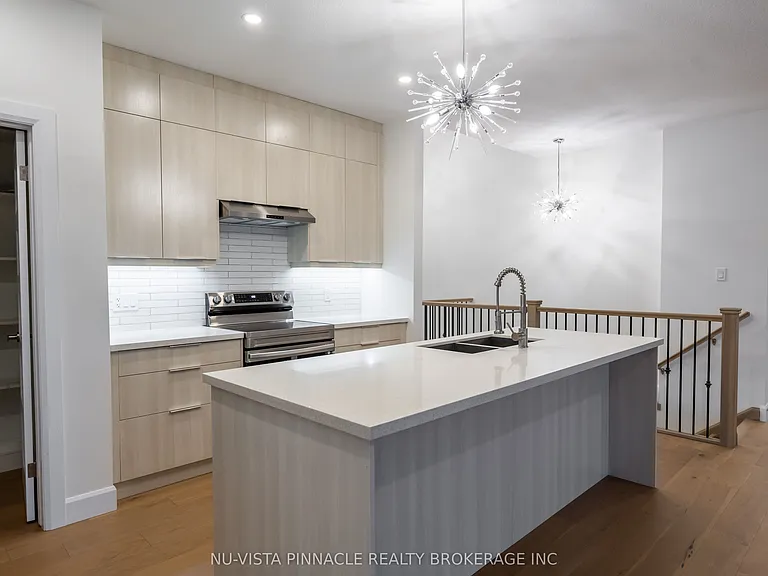280 Stathis Blvd — Photo 14