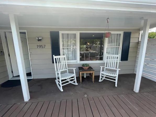 1957 Capistrano St #B, San Diego, CA 92106