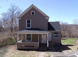 408 Rockwell Rd, Nedrow, NY 13120