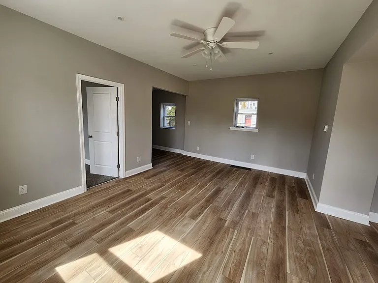 5535 Ridge Ave — Photo 16