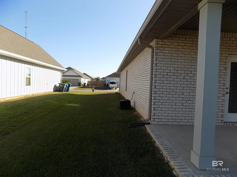22928 Lieutenant Ave — Photo 24