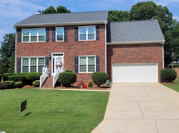 205 N Antigo Ct, Greer, SC 29650