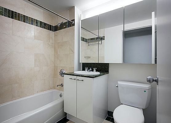 1st image of 325 N End Ave APT 7O