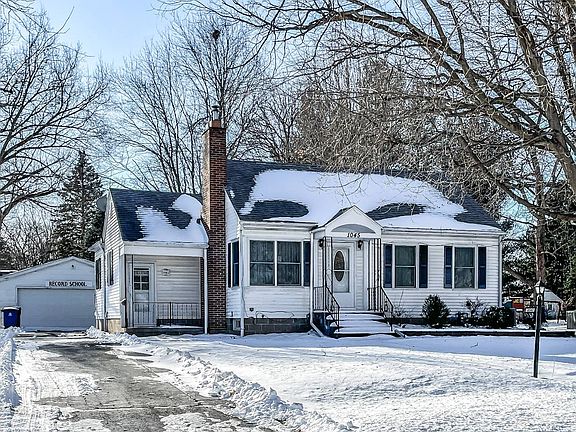2nd image of 1045 E Euclid Ave