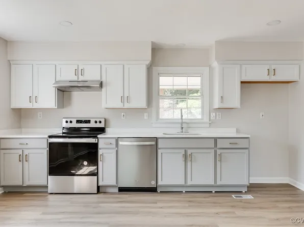 5707 Huntingcreek Dr, North Chesterfield, VA 23237