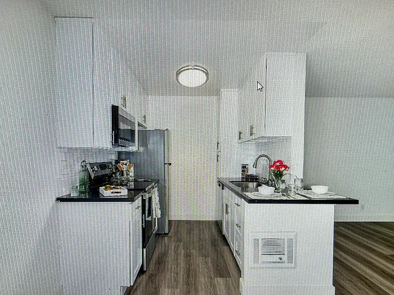 Ridgegate Apartments — Photo 8