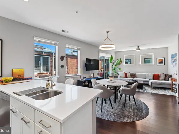 2360 Champlain St NW APT 44, Washington, DC 20009