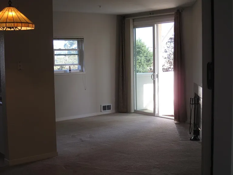 211 S Fremont St #310 — Photo 9