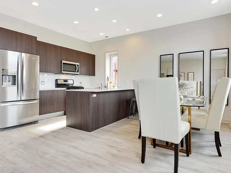 6537 W Dickens Ave #3W — Photo 7